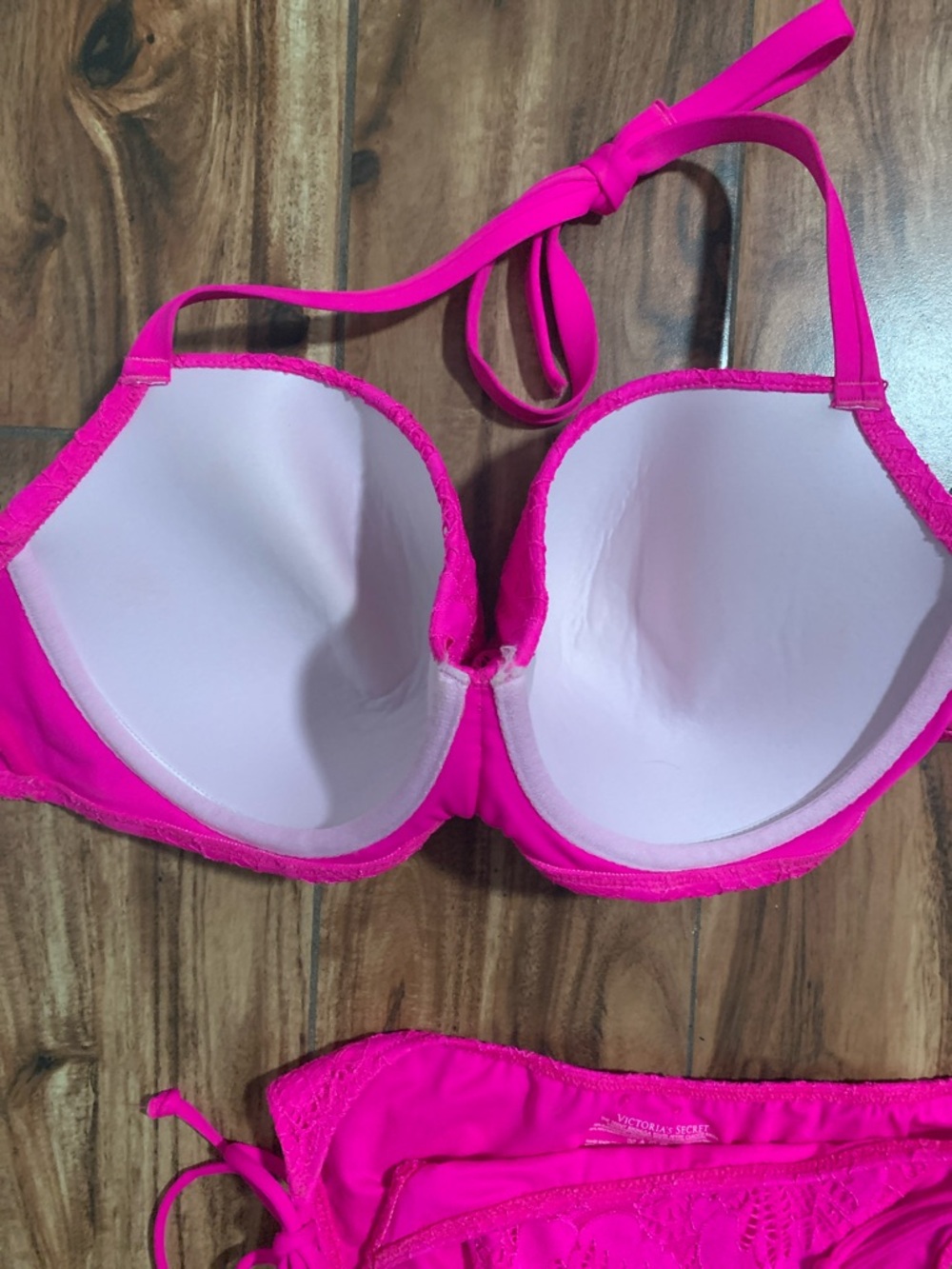 Victoria’s Secret | Sz 36DD/L hot pink bikini set - new without tags - Picture 3 of 5